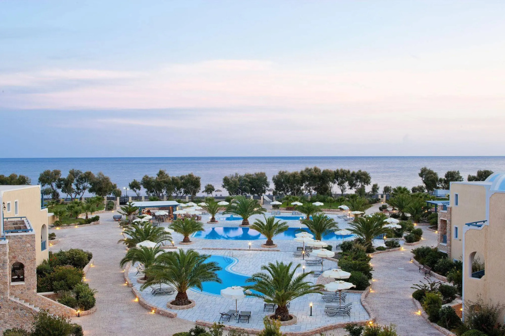 Beach & Waterfront