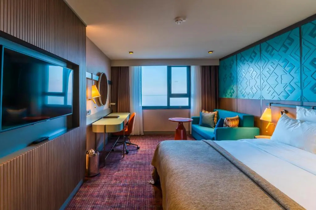 Superior Double room with sea view (full double bed)