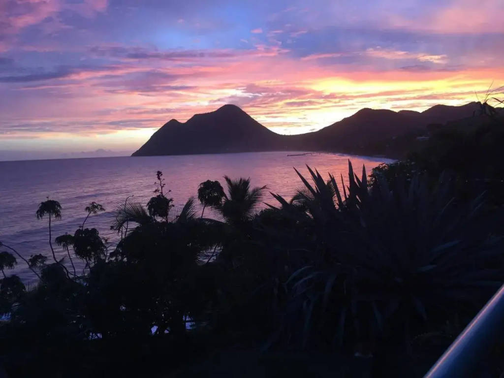 Le chant du Diamant calme vue mer et plage à 50 m