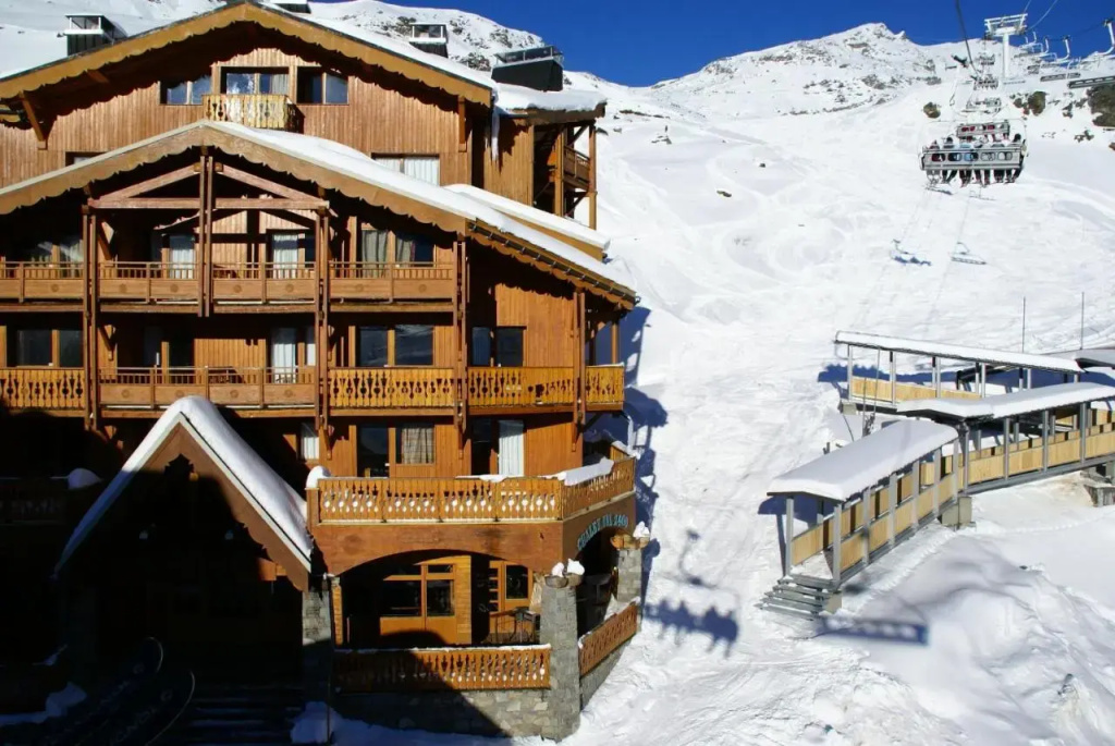 Cerise Val Thorens Val 2400