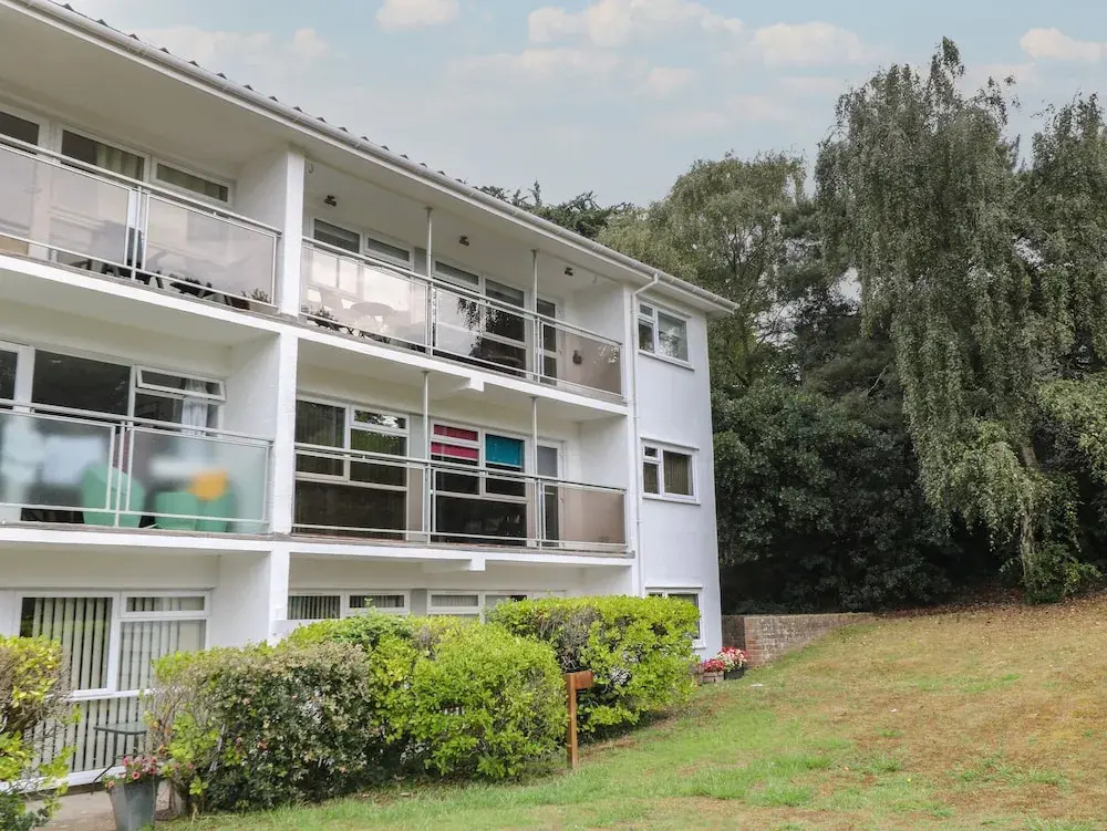 Flat 5 Fairwinds