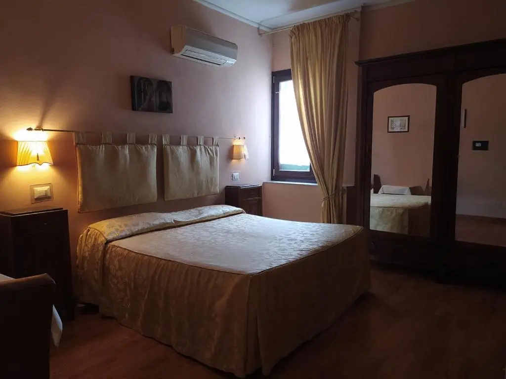 Economy Double room (full double bed)
