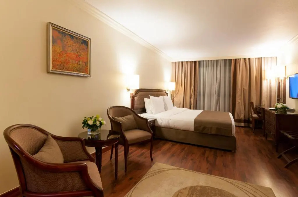 Le Commodore - фото 5