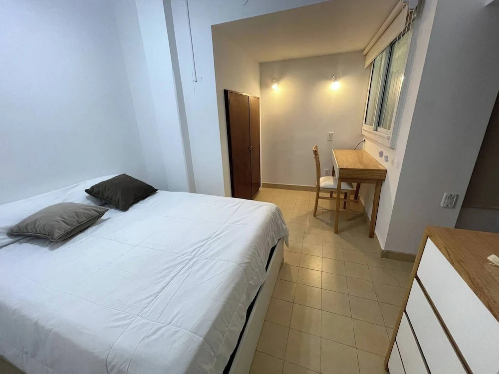 Comfortable Retreat Near River Plate's Monumental Stadium