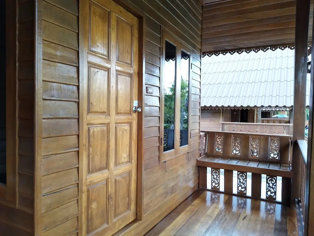 Yoo Sabai Resort