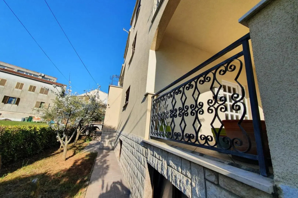 Apartment Relax for max 5 persons Funtana close to the beach