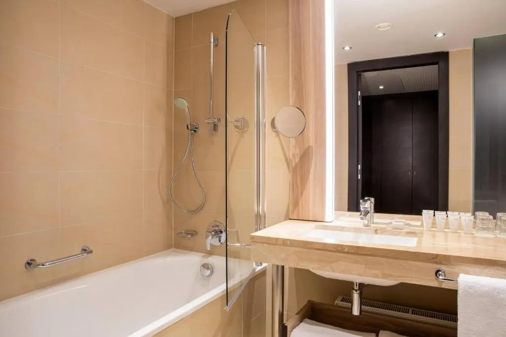 AC Hotel by Marriott Bratislava Old Town - Chambres