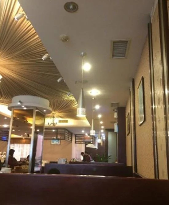 Huizhou Three Suns Hotel