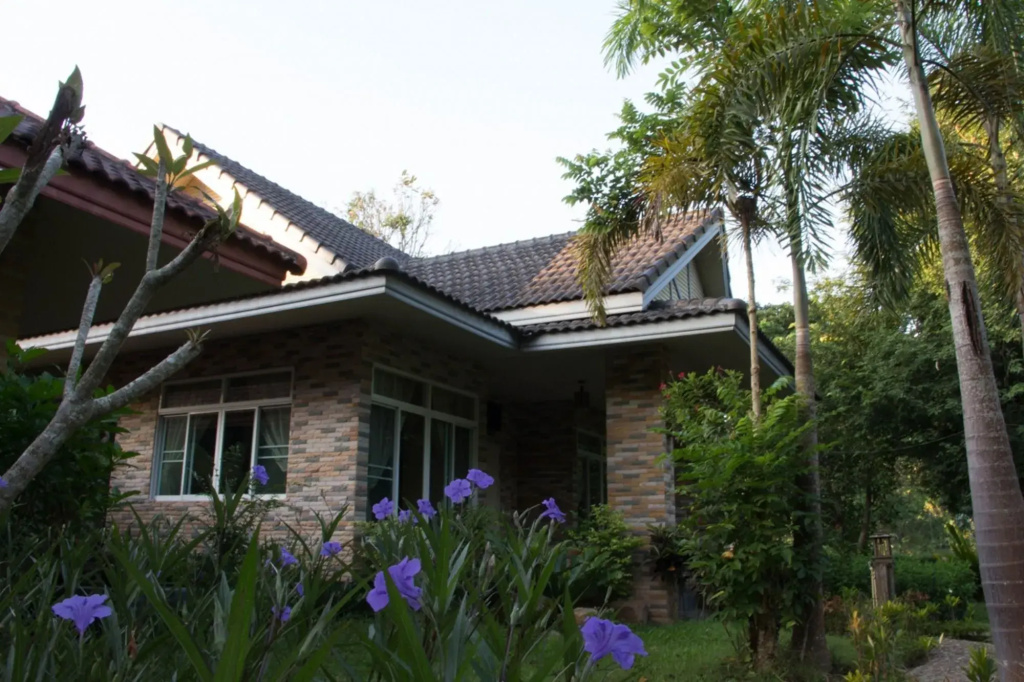 Baanplaidoi Resort