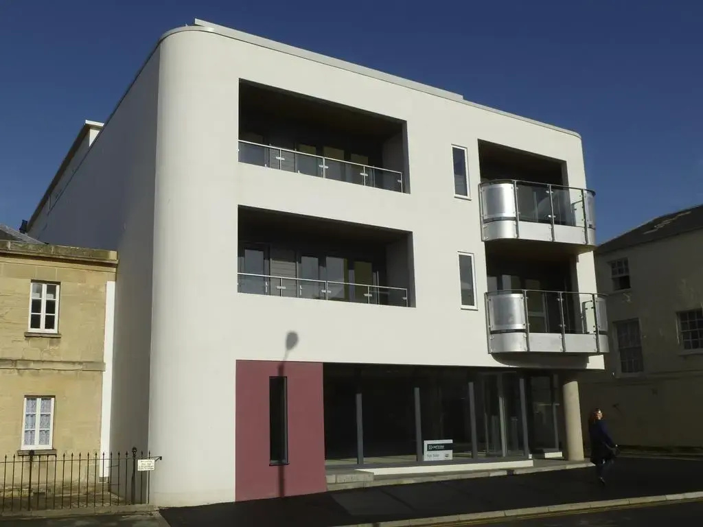 The Coliseum Apartments