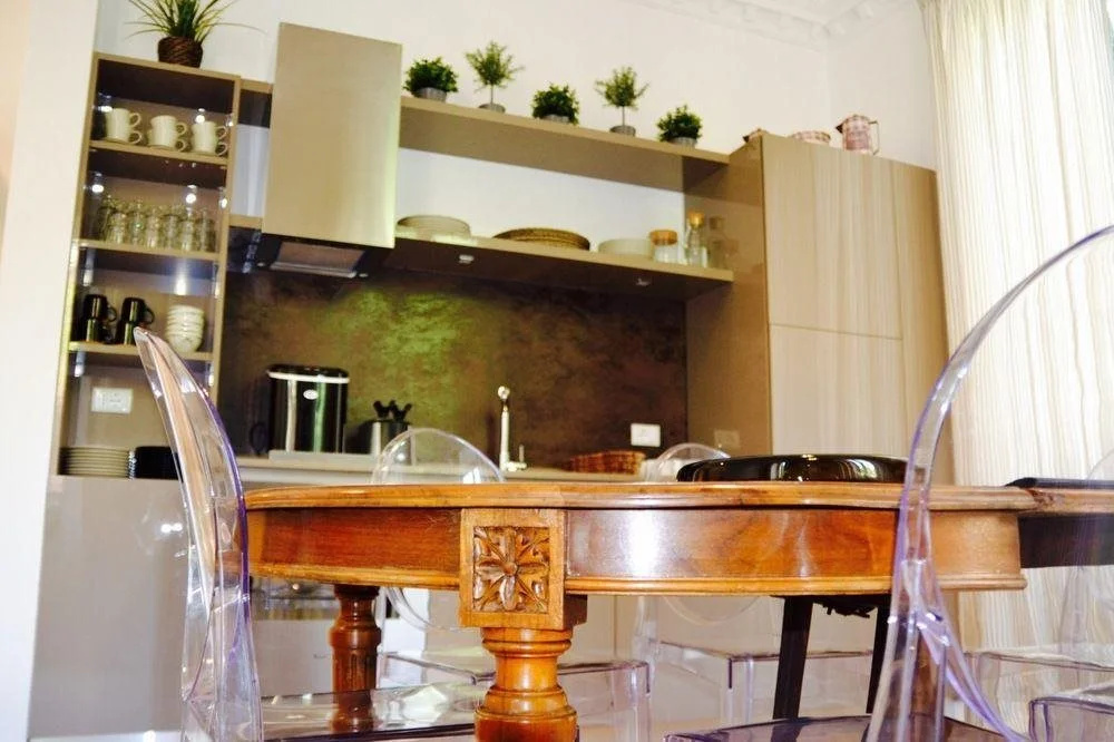 Food & Beverage