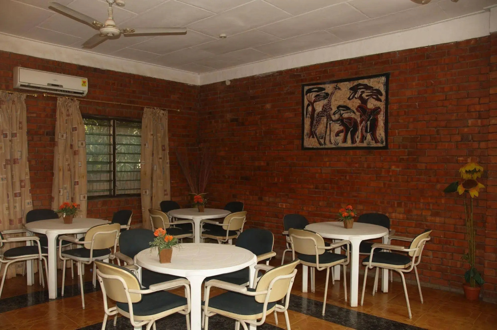 Joy Family Lodge - Général