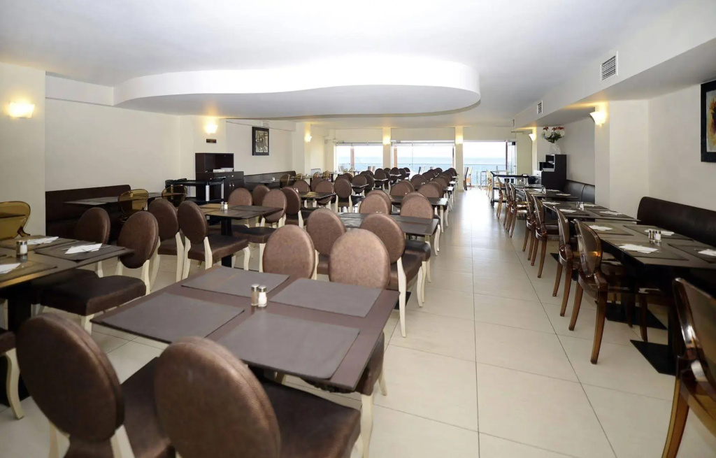 Golden Beach Hotel - Général