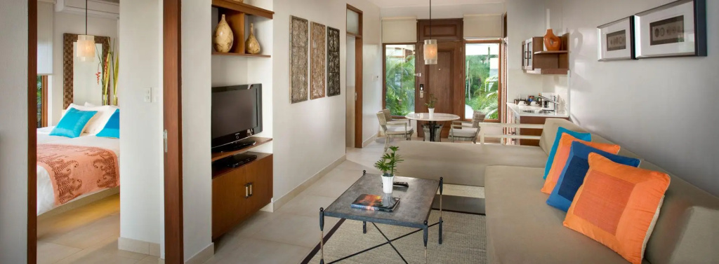 1 Bedroom Standard room with pool view