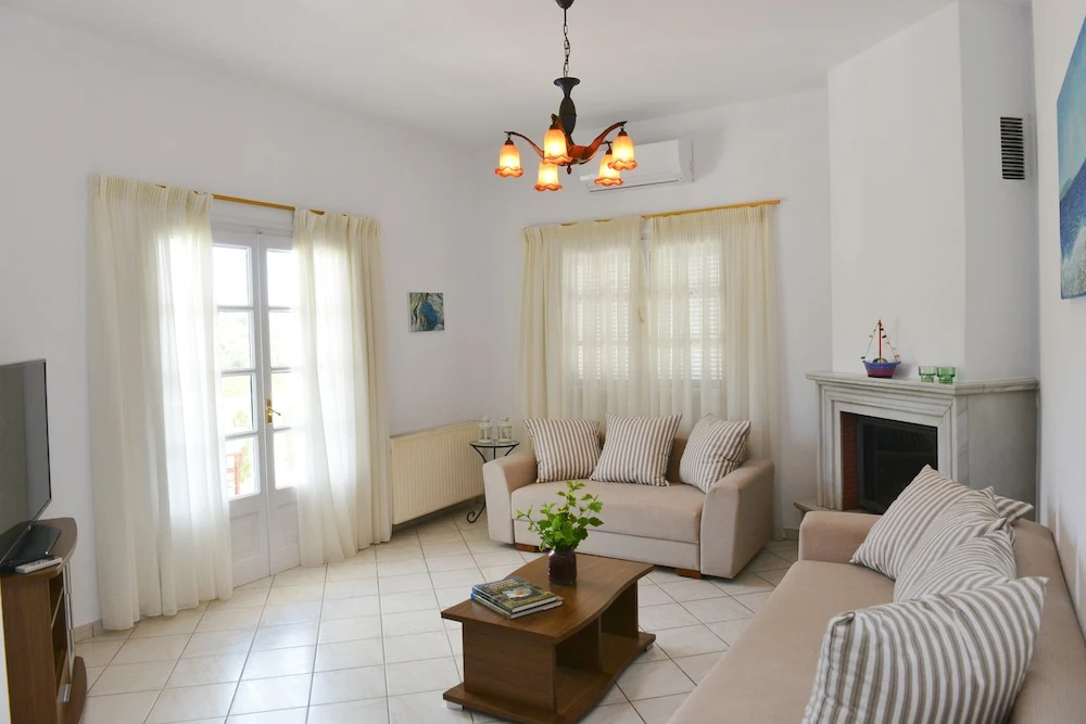 Family Apartment with balcony and with garden view