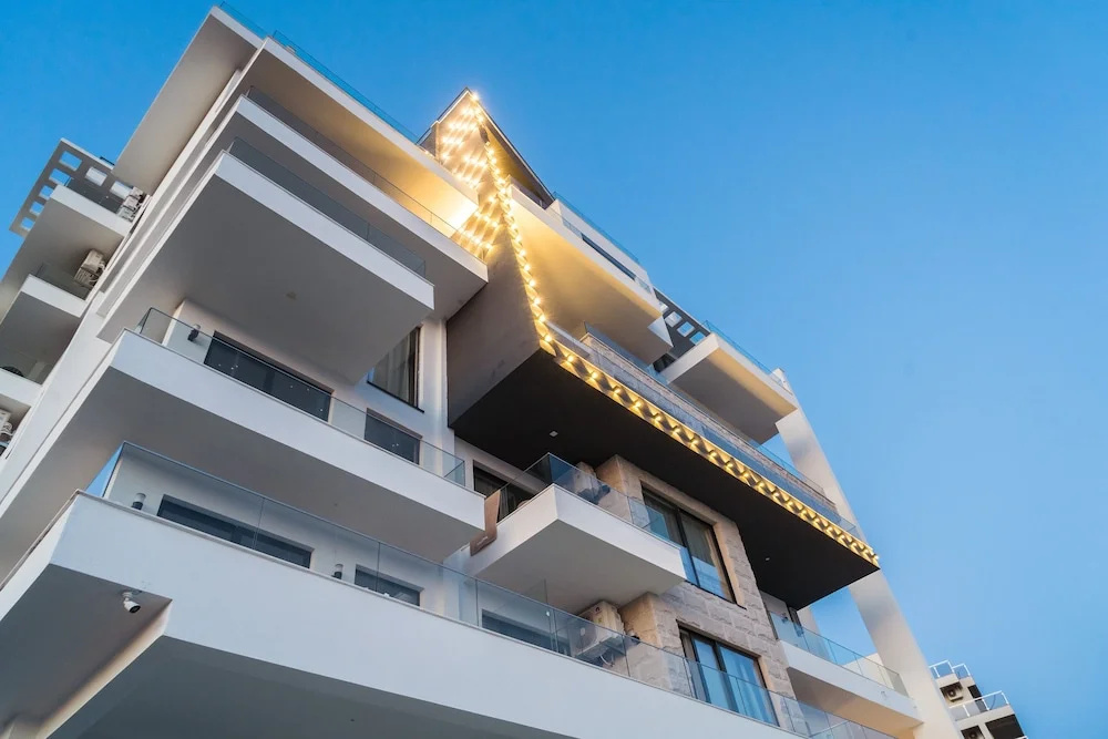 Dollaku Apartments