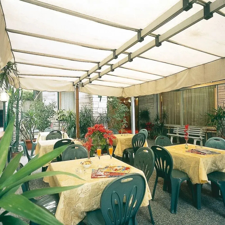 Hotel photo 15