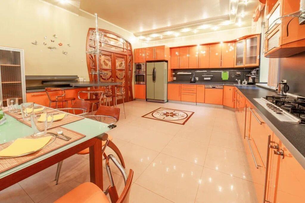 Коттедж Superior с 4 комнатами с балконом в Cottage.Moscow