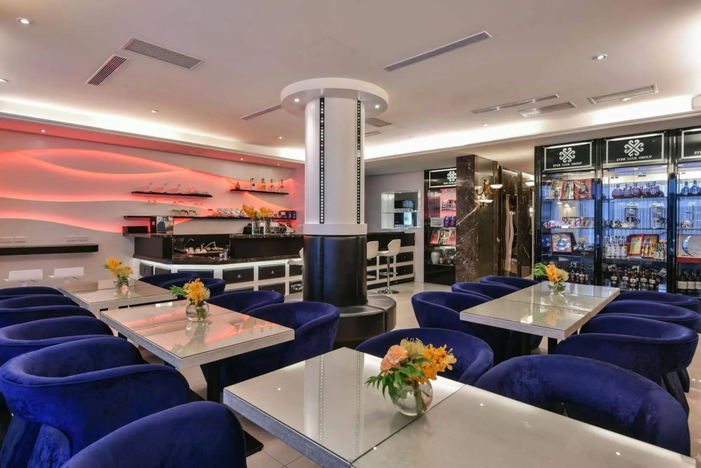 Hotel photo 13