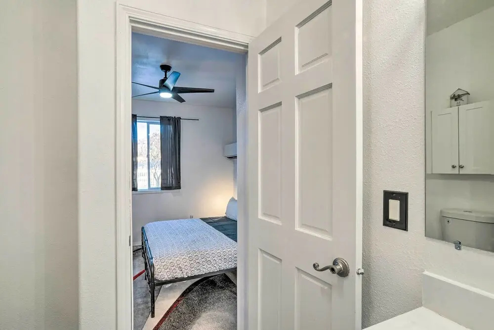 Stylish Klamath Falls Unit < 1/2 Mi to Oit! - фото 9