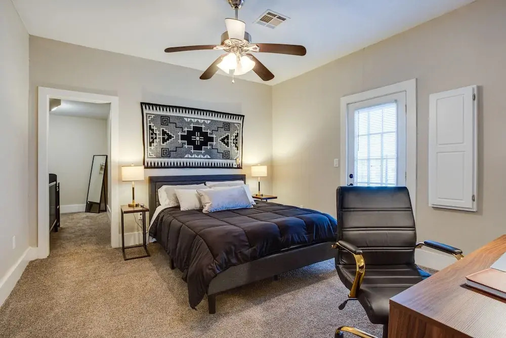 Chic Lawton Home, 5 Mins to Fort Sill! — фото 3