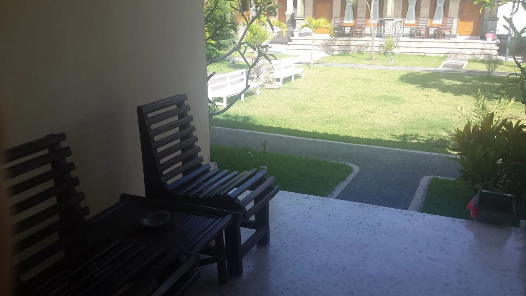 Balcony & Terrace