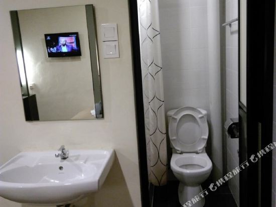 So Hotel