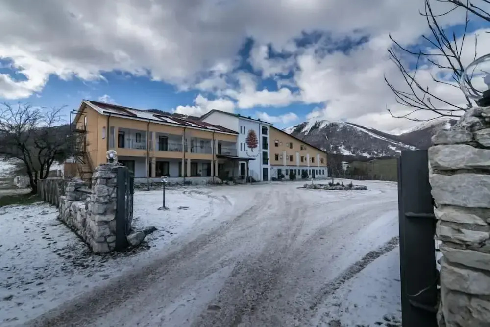 Faggio Rosso Hotel