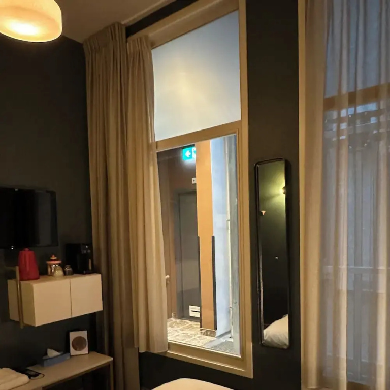 Economy Single Basement room