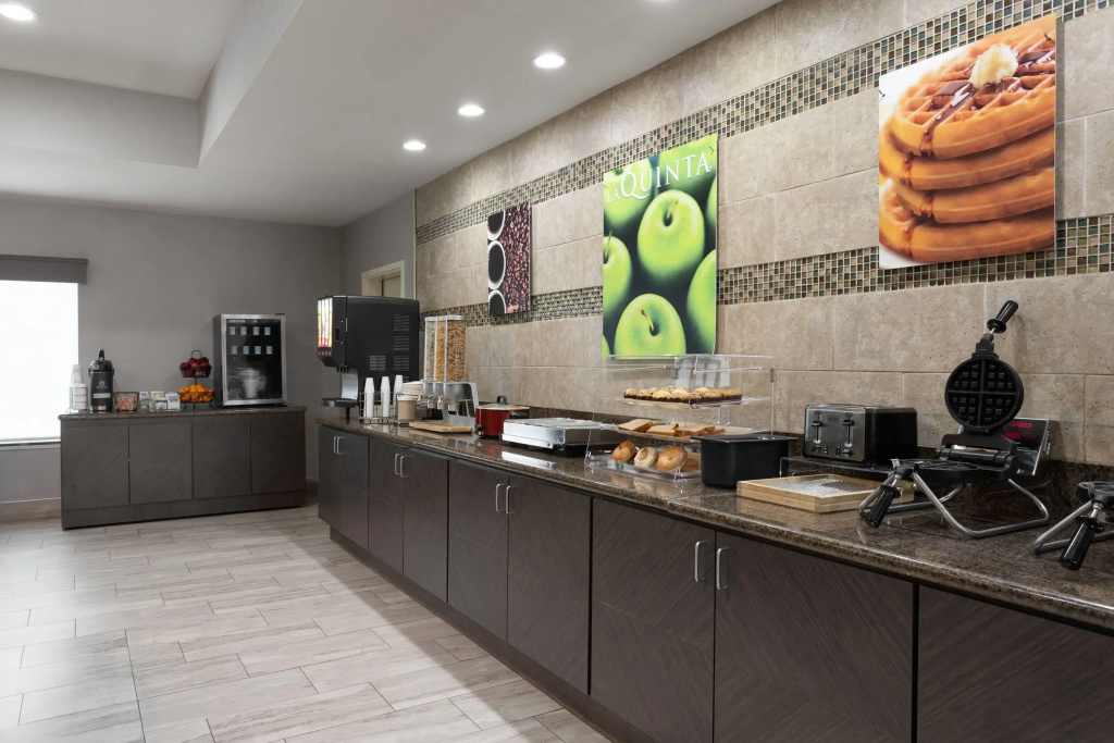 La Quinta Inn & Suites by Wyndham Columbus - Edinburgh - Général
