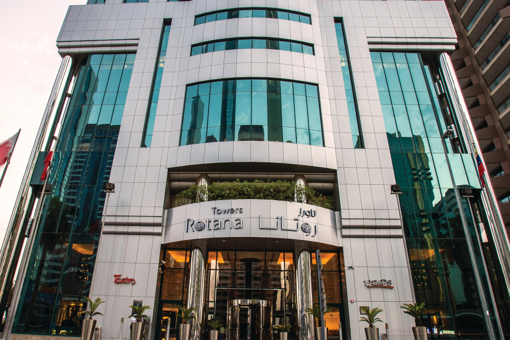 Отель Towers Rotana: Фото объекта из Shelterz