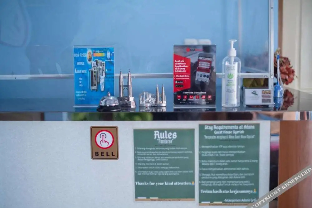 RedDoorz Syariah near Taman Siring 2 - фото 19