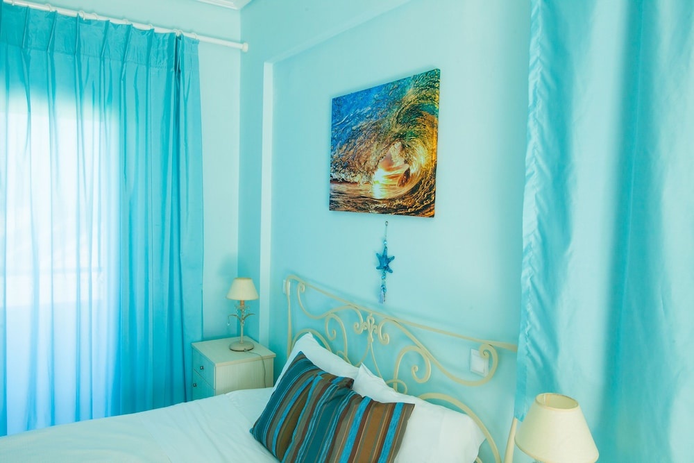 Kyparissia Blue 3 * Kyparissia Blue 3 *