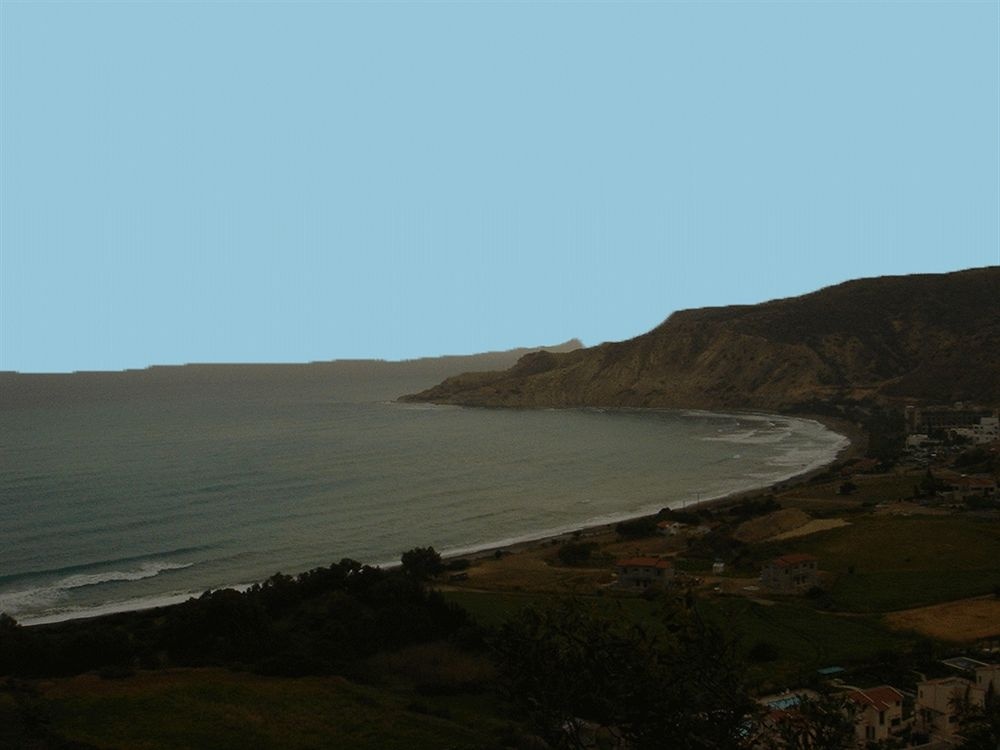 Beach & Waterfront