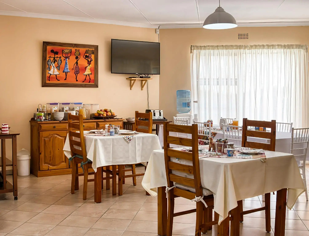 Woodpecker's Inn - Général