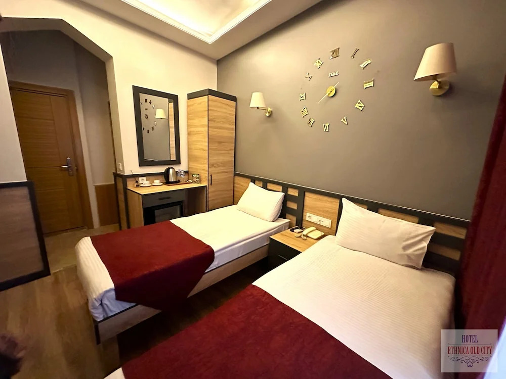Двухместный номер Superior 2 отдельные кровати в Grand Seigneur Hotel