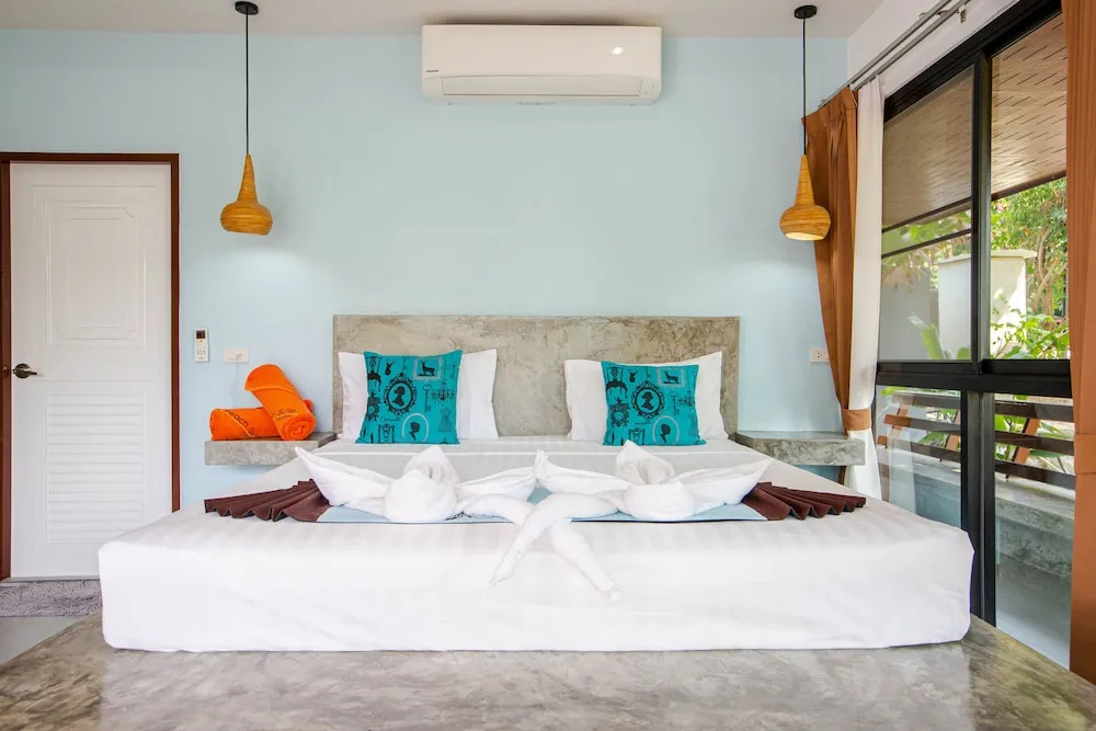 Suite with balcony and with view