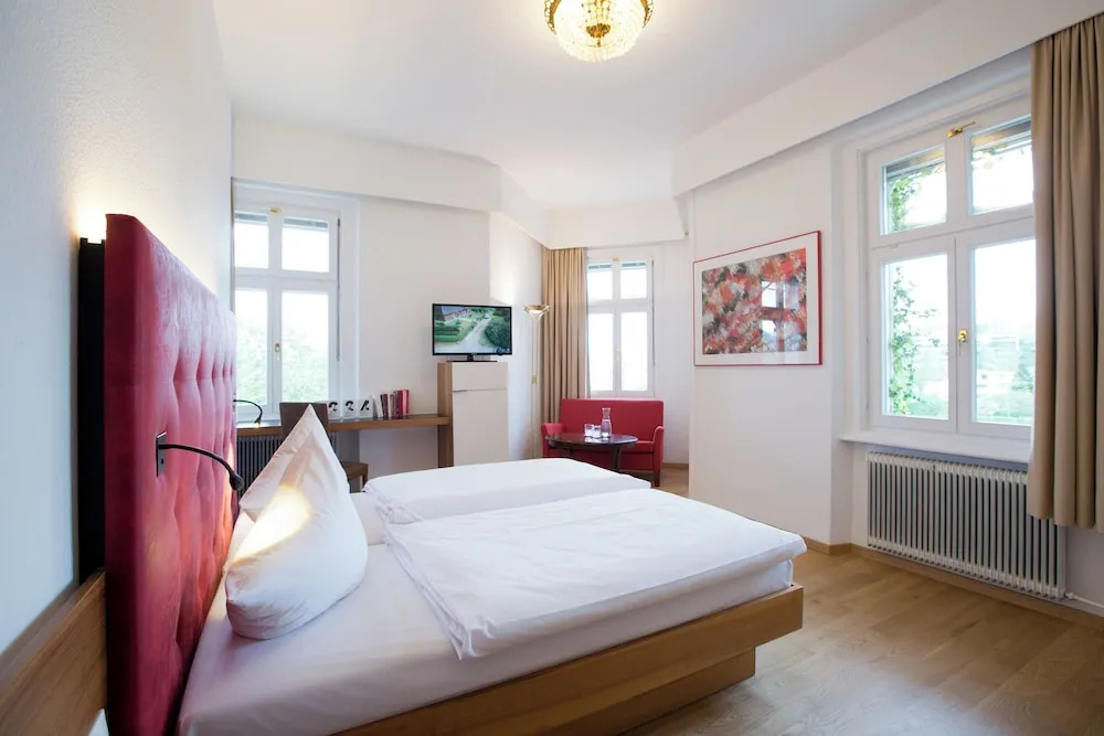 Rieden Double room (full double bed)