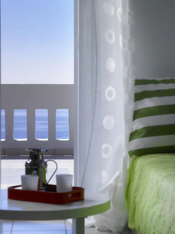 Apartment with sea view