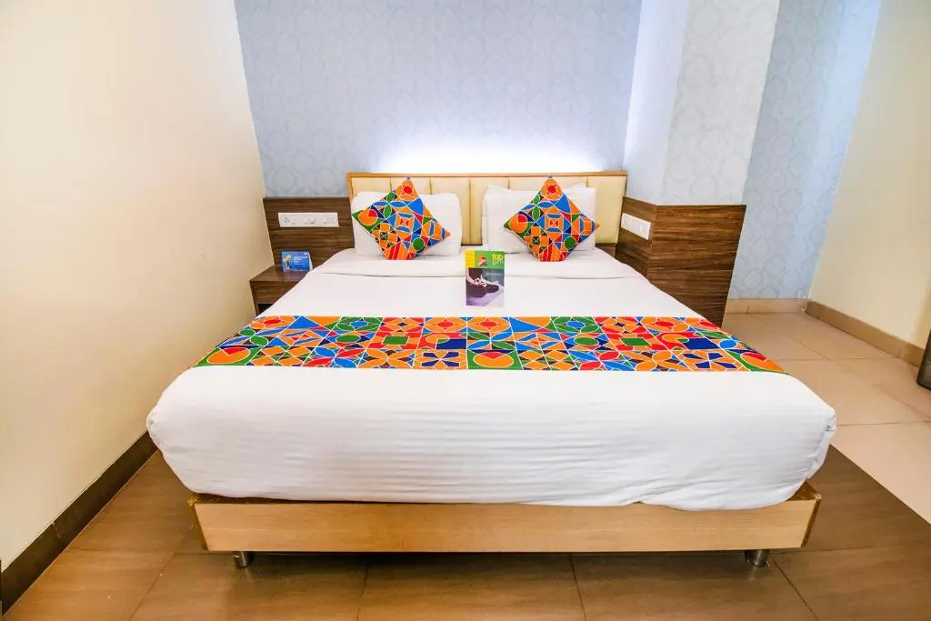 Hotel Sadanand Regency - Chambres