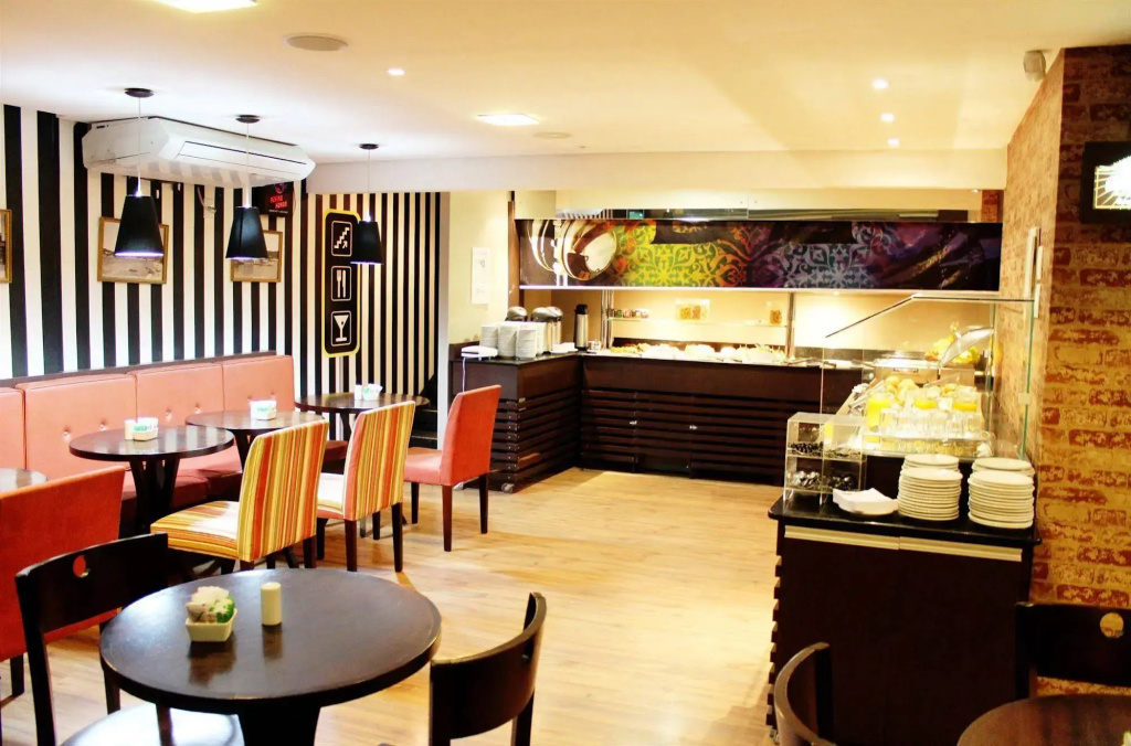 Hotel photo 13