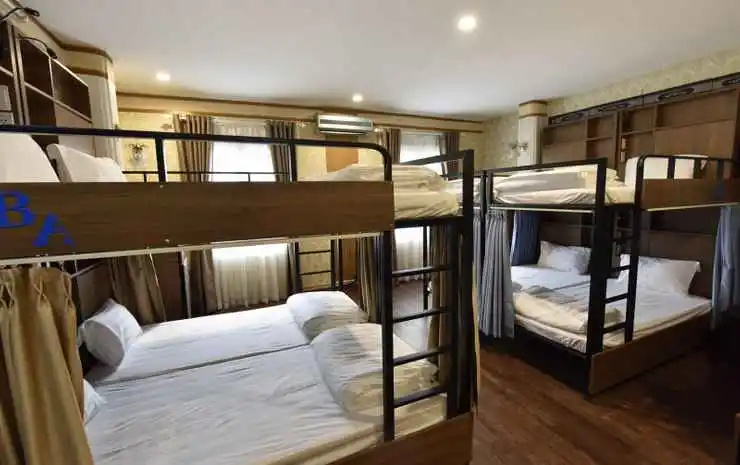 Home Town Cha Hotel
