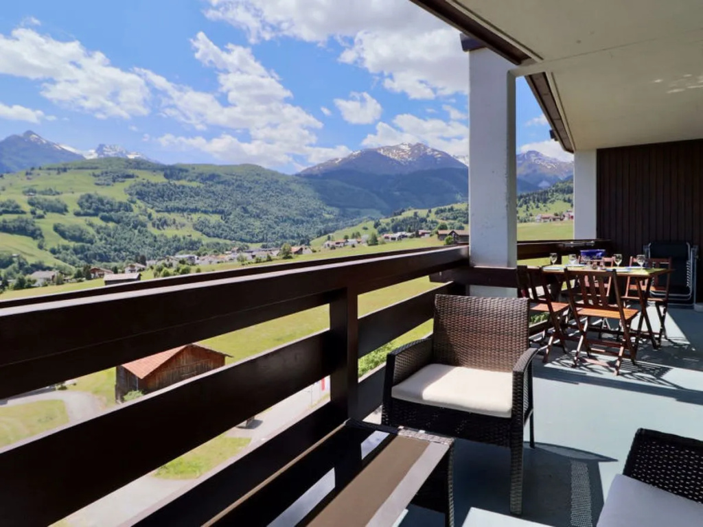 Balcony & Terrace