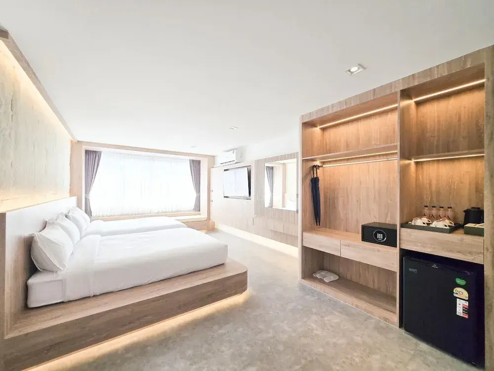 Deluxe Quadruple room