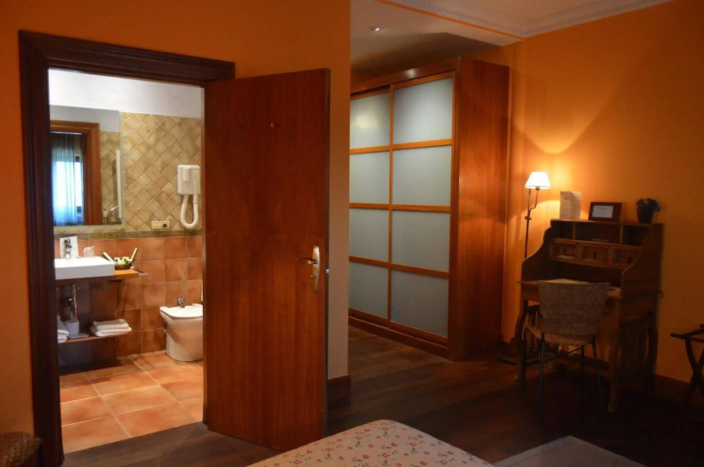 Hotel Restaurante Usategieta - Général