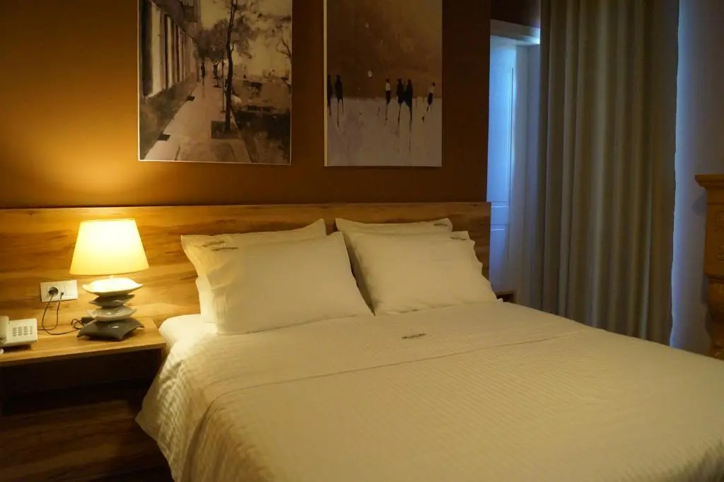 Standard Double room with balcony (full double bed)
