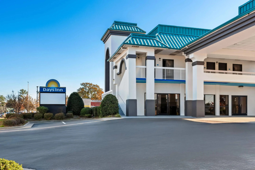 Days Inn by Wyndham Saint Pauls