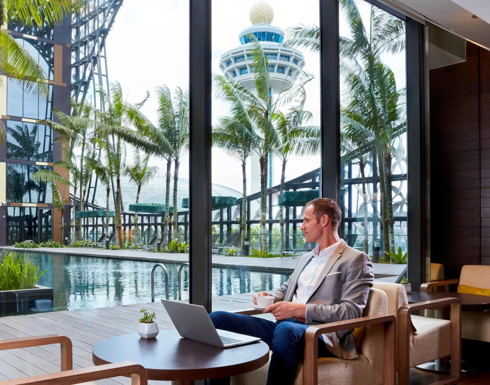 Crowne Plaza Changi Airport by IHG - фото 42