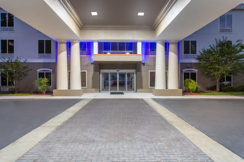 Holiday Inn Express Hotel & Suites Silver Springs - Ocala by IHG