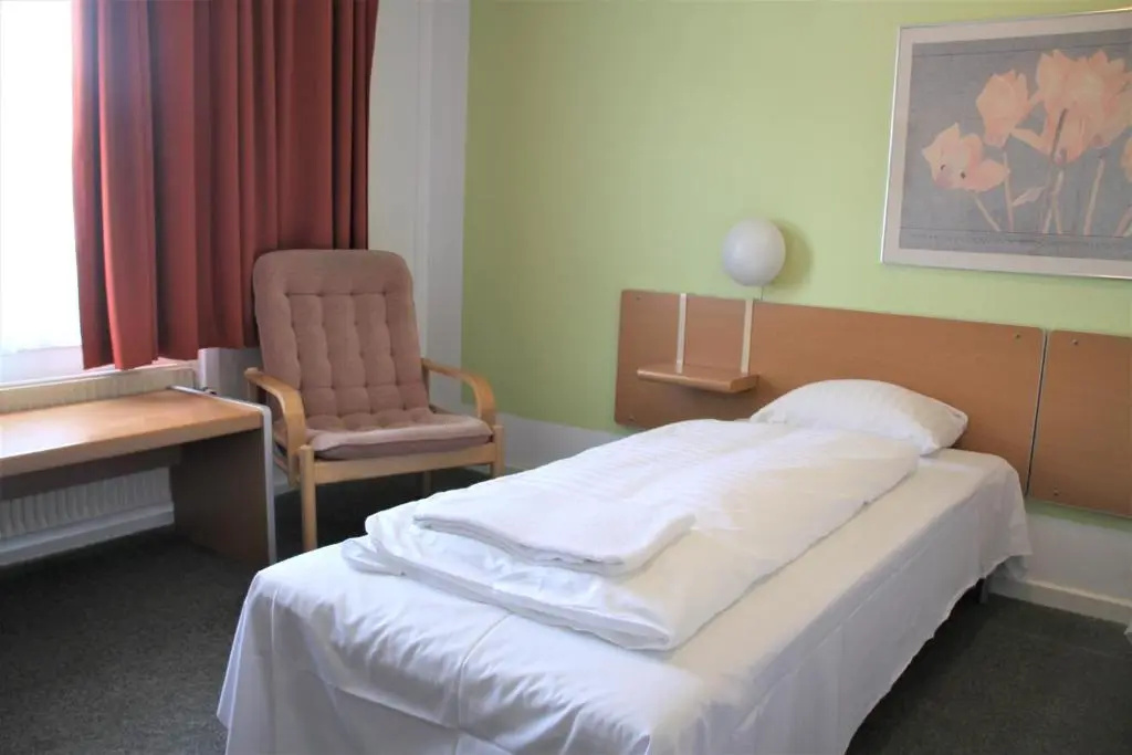 Economy room